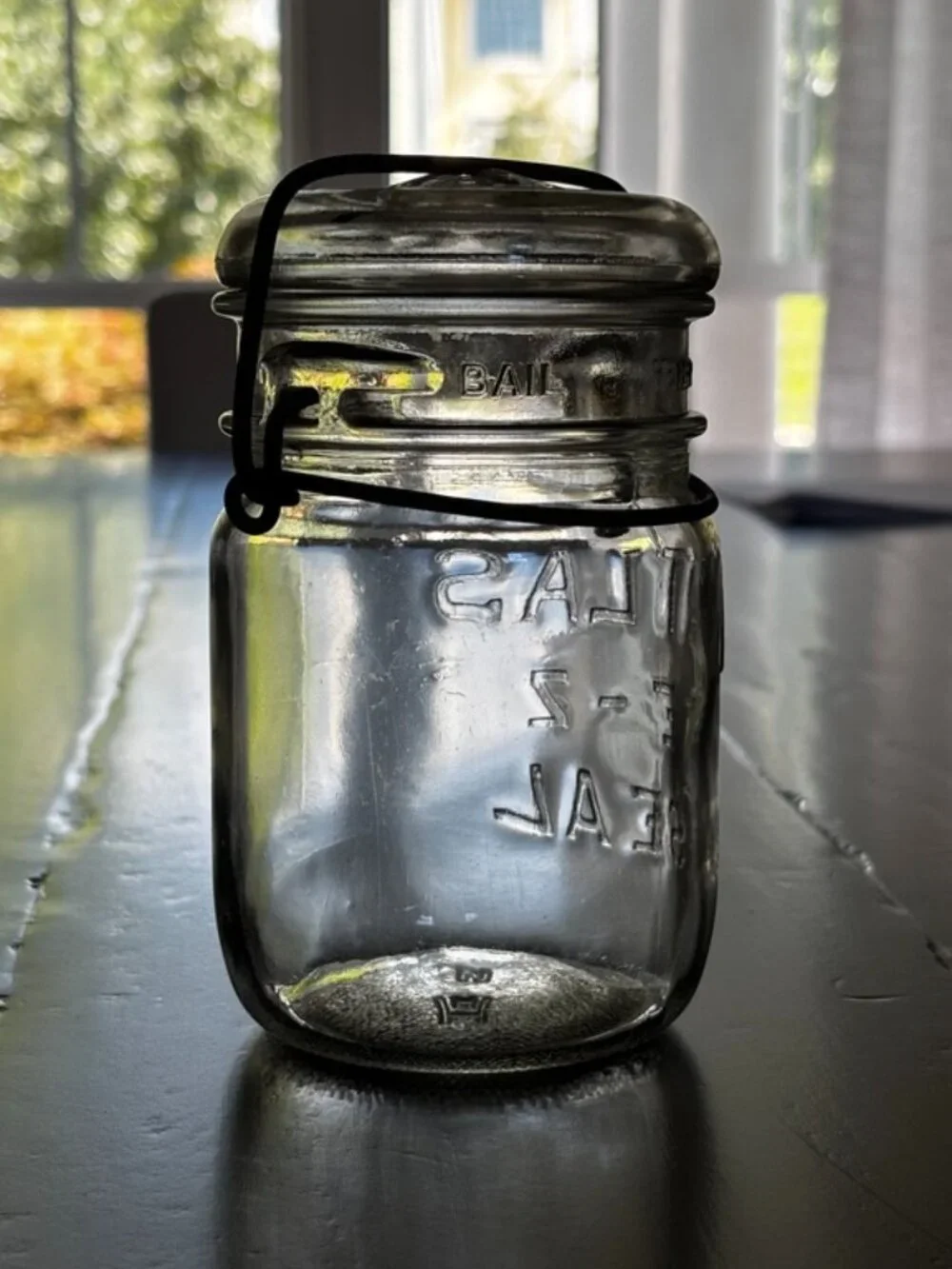 Hazel-Atlas “Atlas E-Z Seal” clear glass canning jar, likely 1930s–1940s.